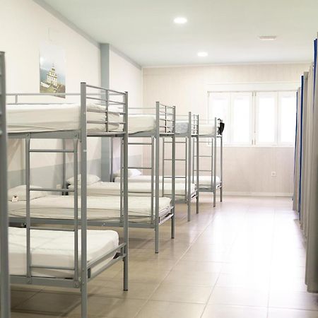 Albergue Barullo - Cubiculos - Literas - Habitaciones サリア エクステリア 写真